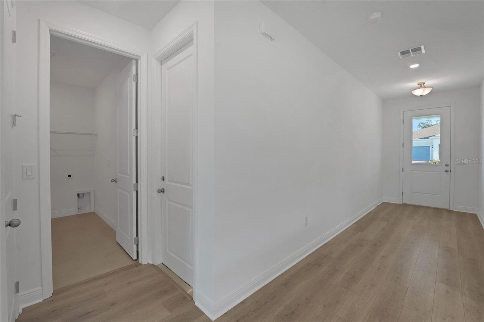 Image 24 of 45 For 1010 Fiesta Key Circle