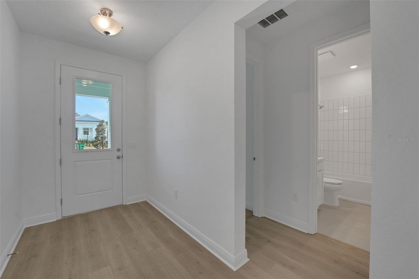 Image 26 of 45 For 1010 Fiesta Key Circle