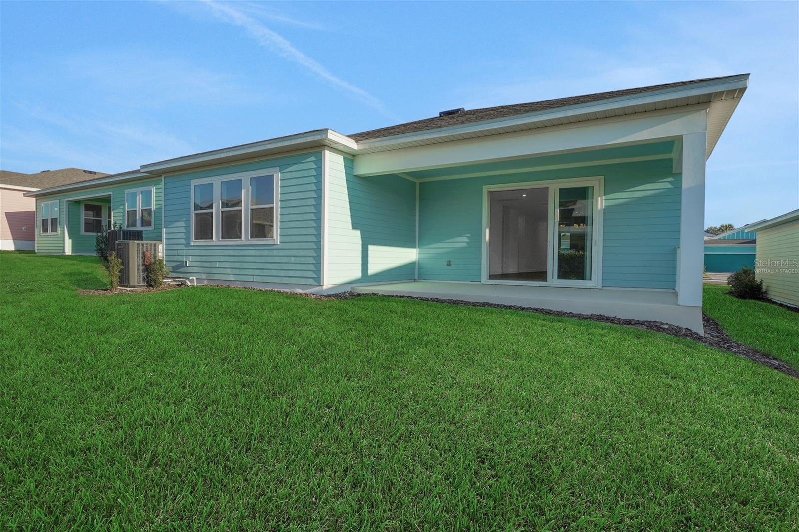 Image 3 of 45 For 1010 Fiesta Key Circle