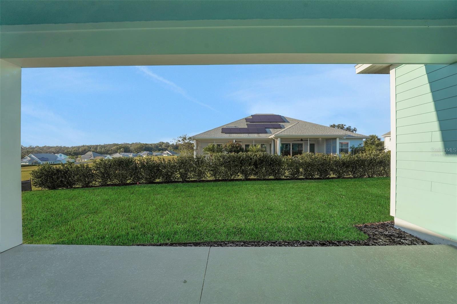 Image 5 of 45 For 1010 Fiesta Key Circle