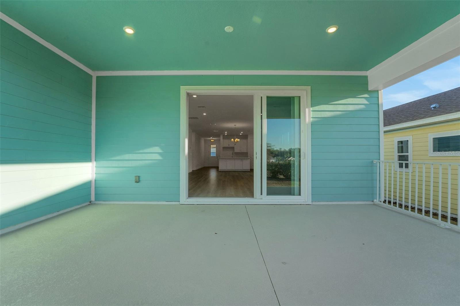 Image 6 of 45 For 1010 Fiesta Key Circle