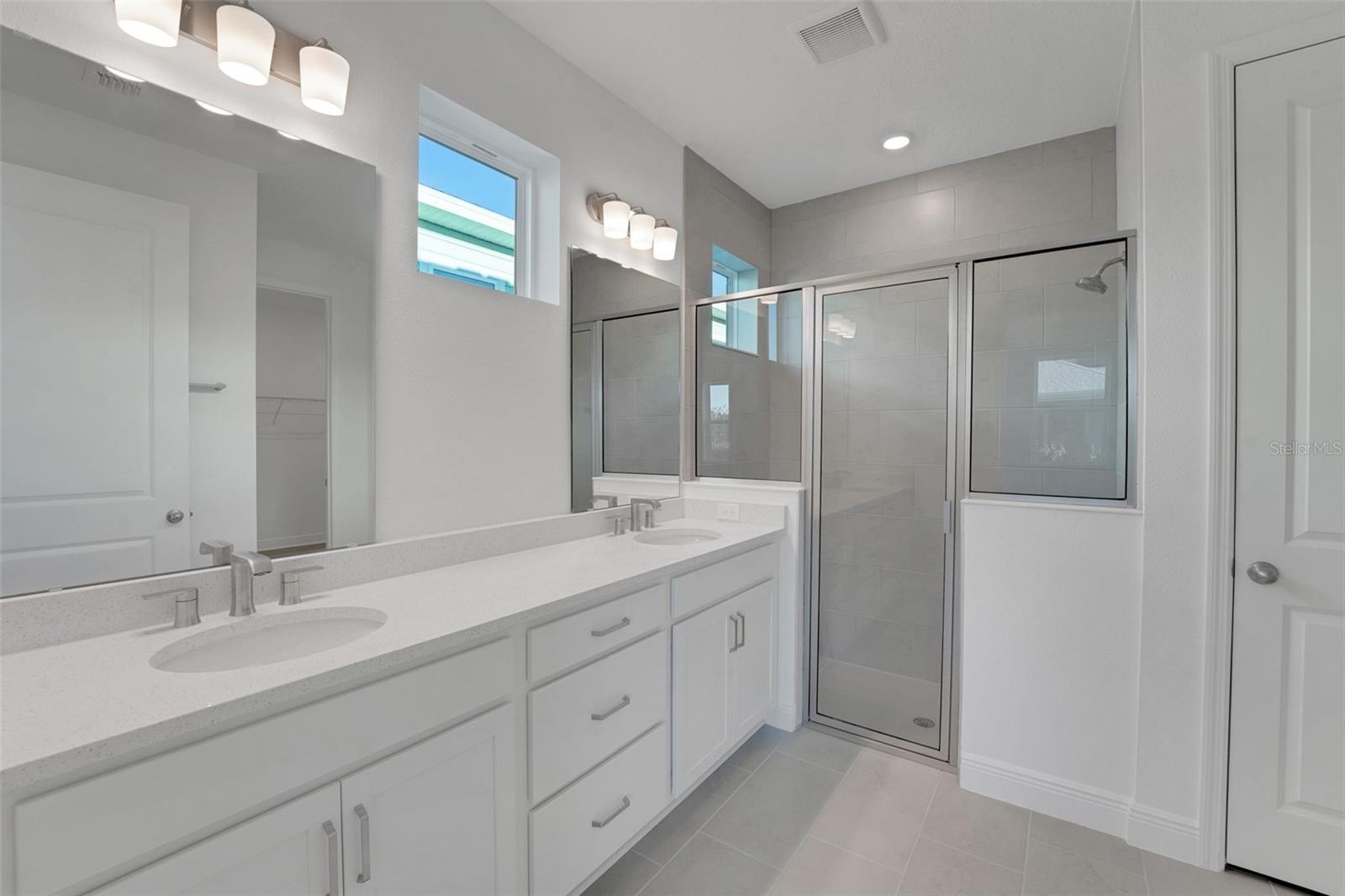 Image 9 of 45 For 1010 Fiesta Key Circle