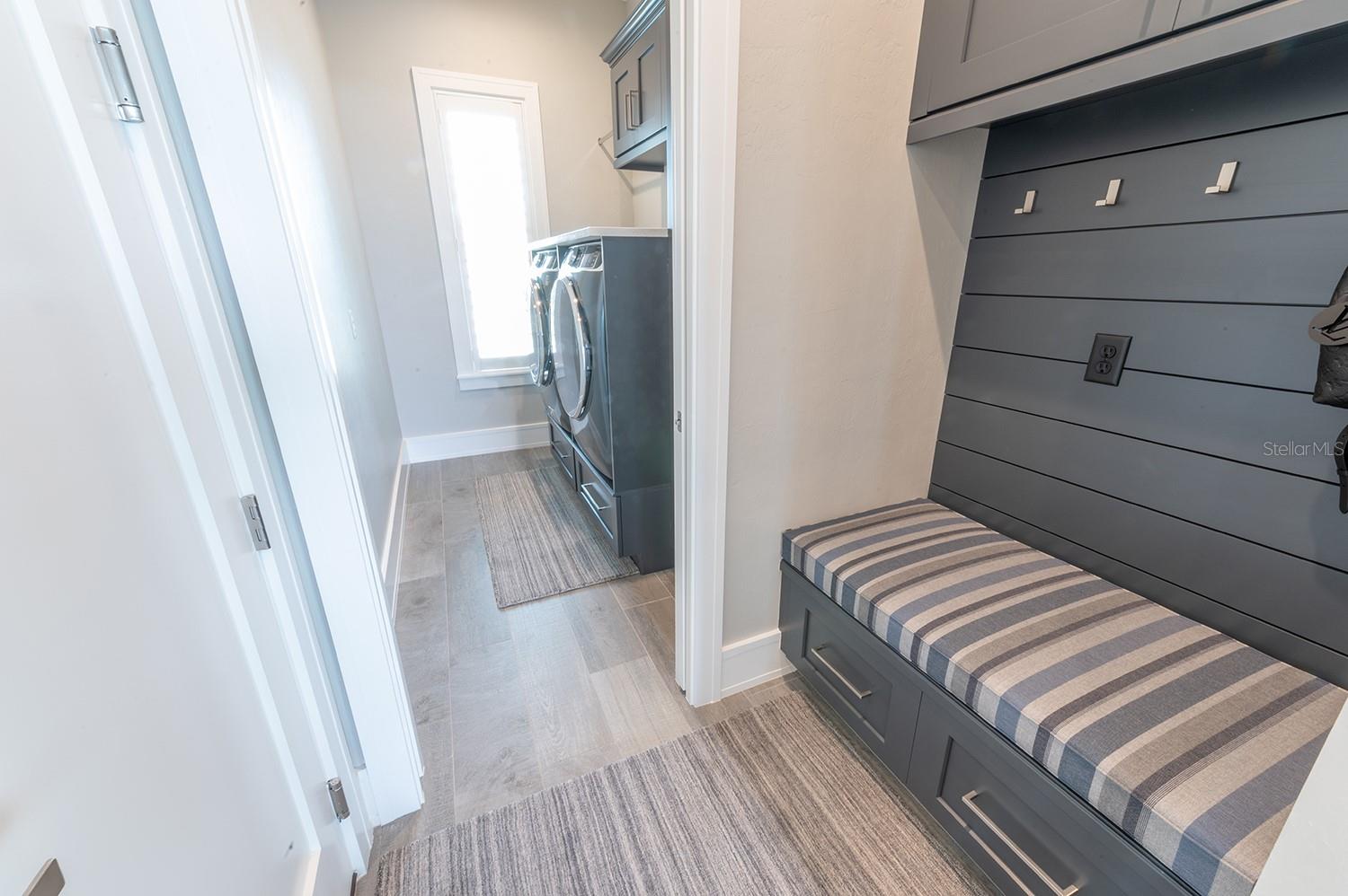 Image 15 of 39 For 3880 Bordeaux Drive