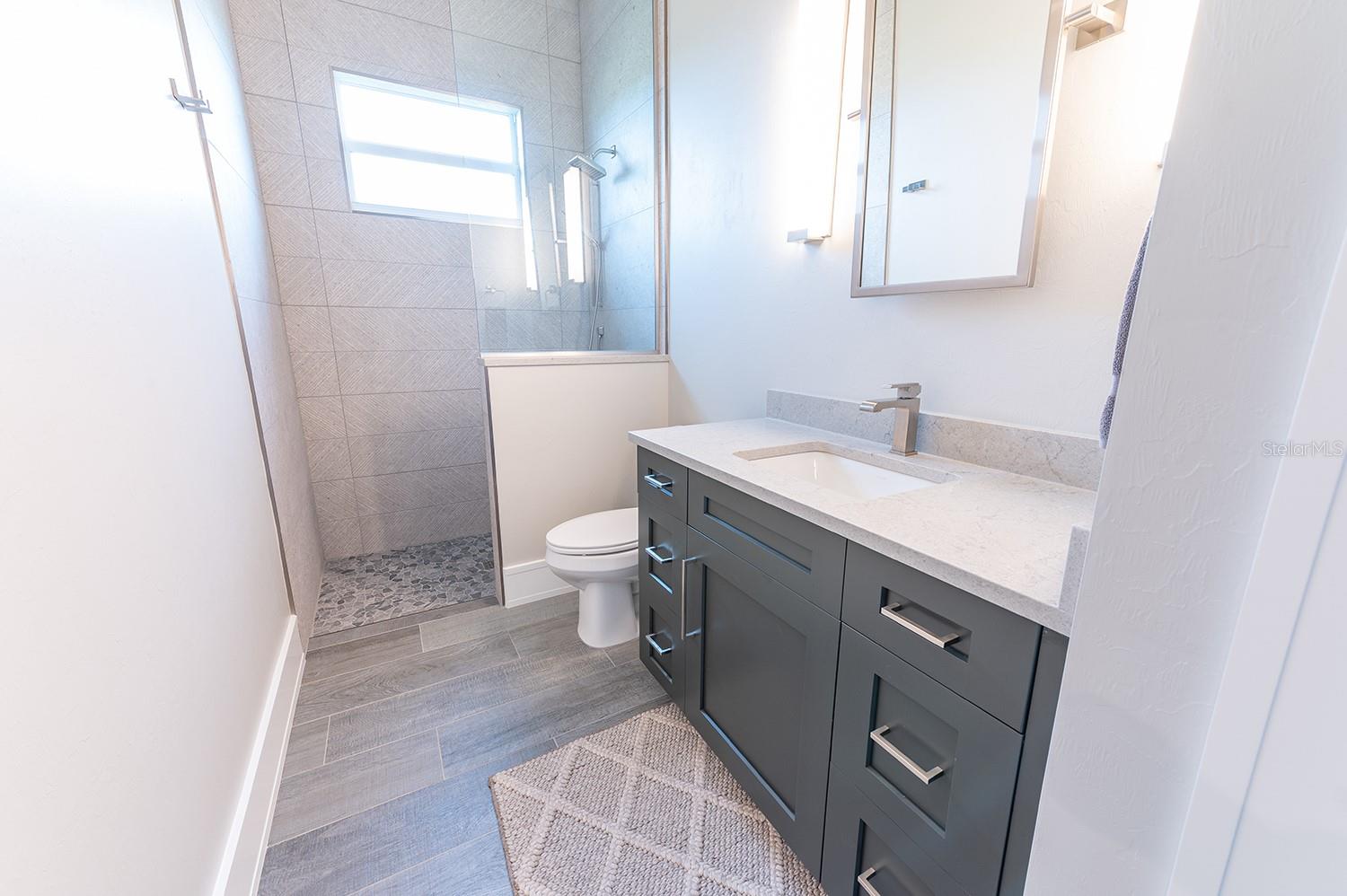 Image 26 of 39 For 3880 Bordeaux Drive