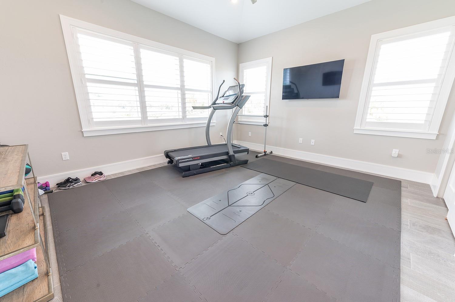 Image 27 of 39 For 3880 Bordeaux Drive