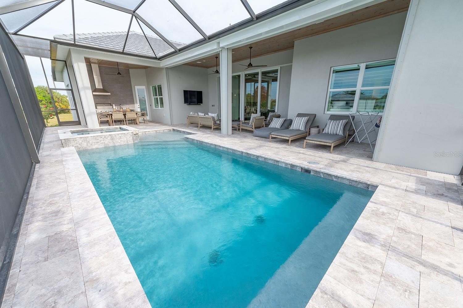 Image 30 of 39 For 3880 Bordeaux Drive