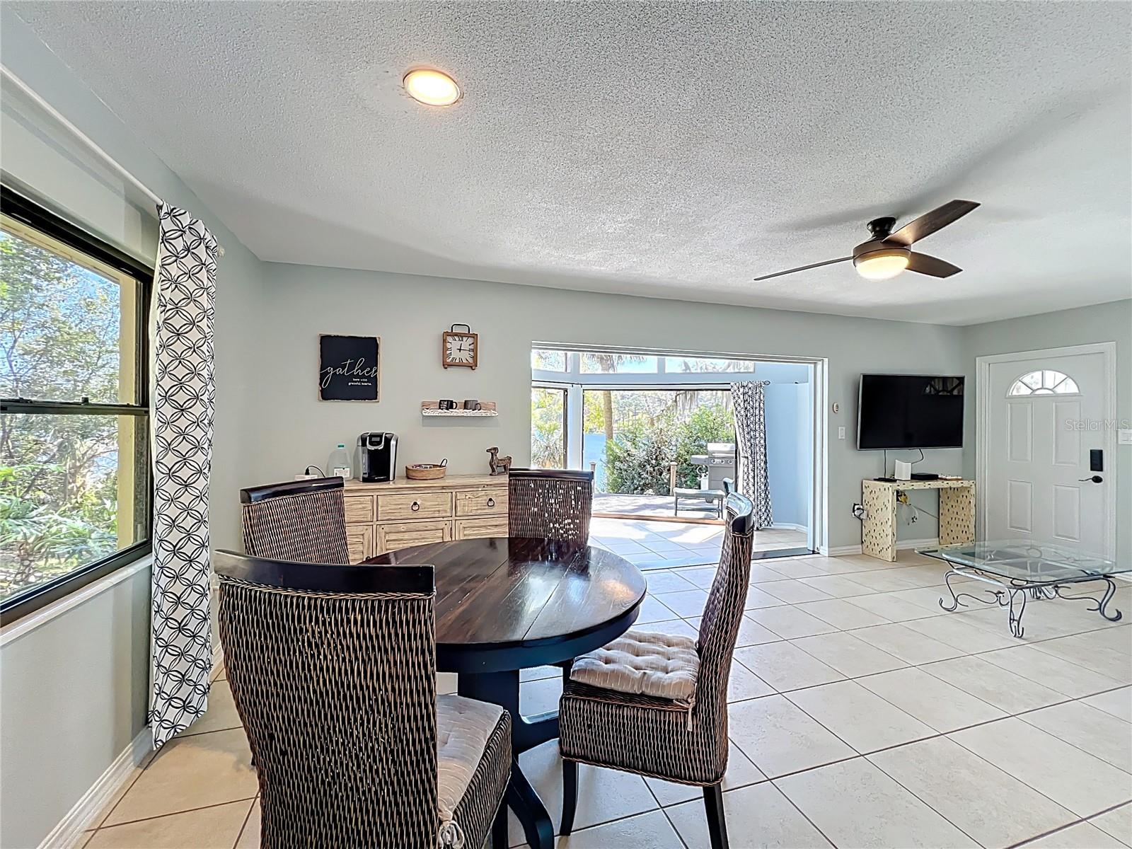 Image 11 of 66 For 1617 Lake Nettie Court