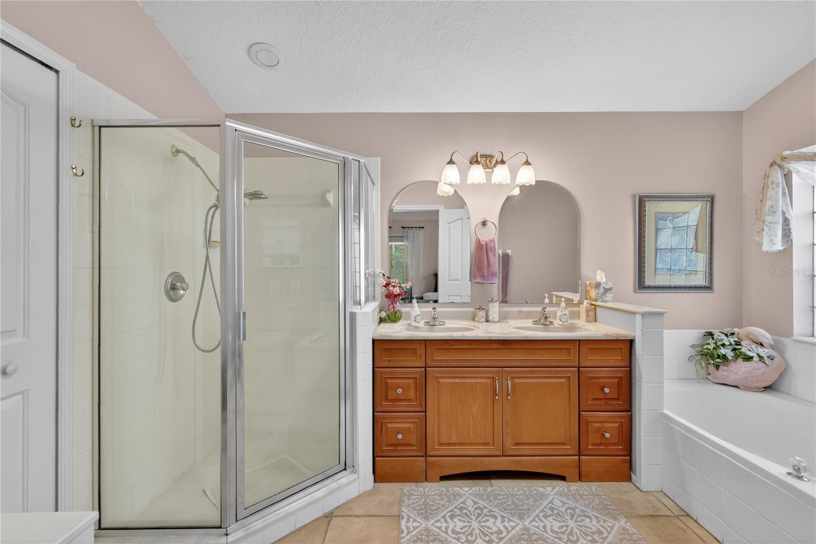 Image 23 of 31 For 2825 Hardenbergh Lane