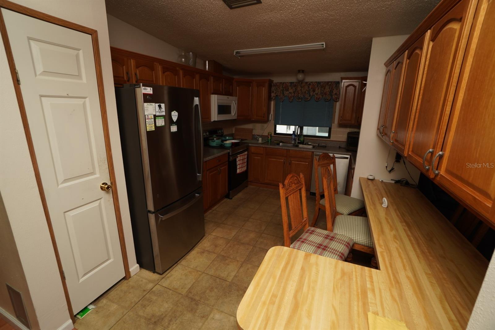 Image 4 of 18 For 717 Royal Palm Avenue