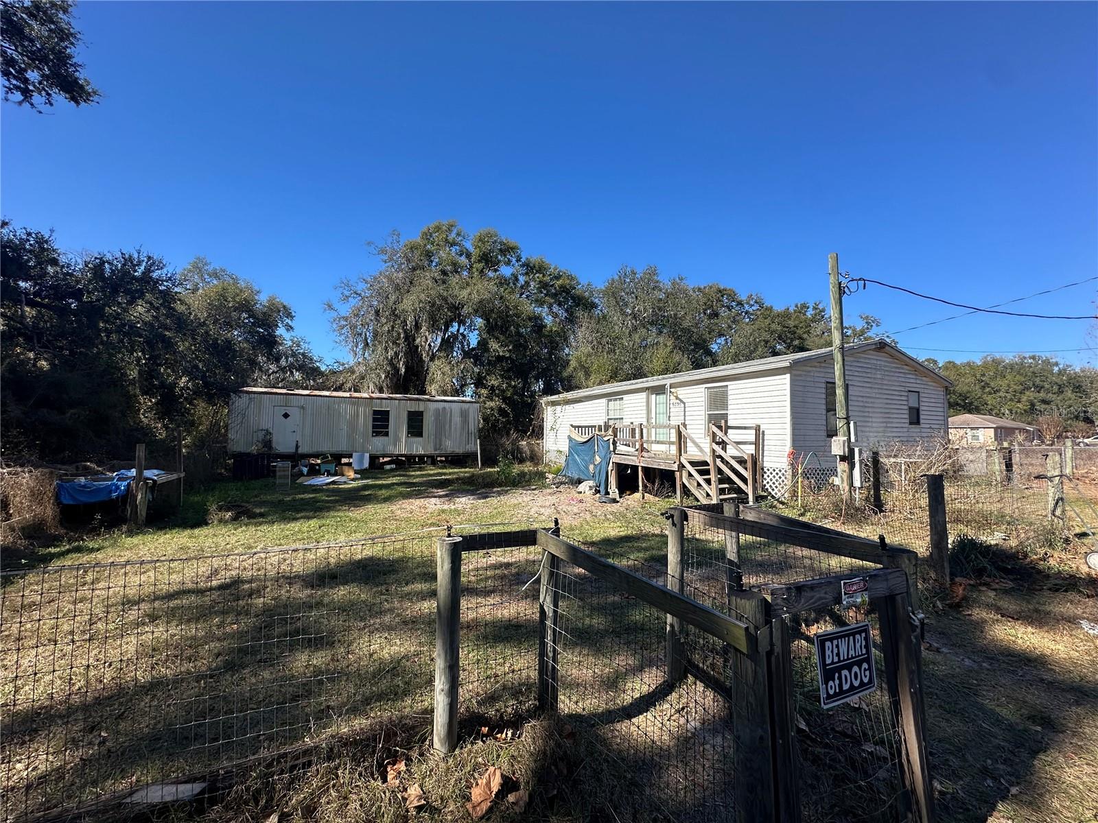 Image 3 of 4 For 6896 52nd Terrace