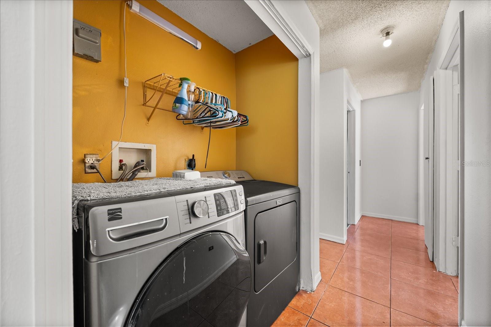 Image 13 of 24 For 459 Delicata Drive