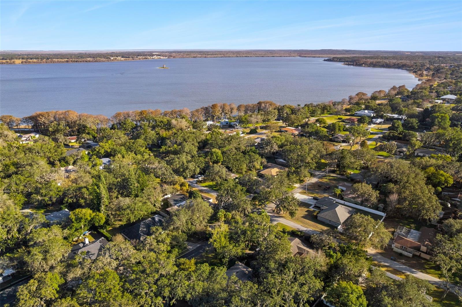 Image 42 of 44 For 1105 Valencia Avenue