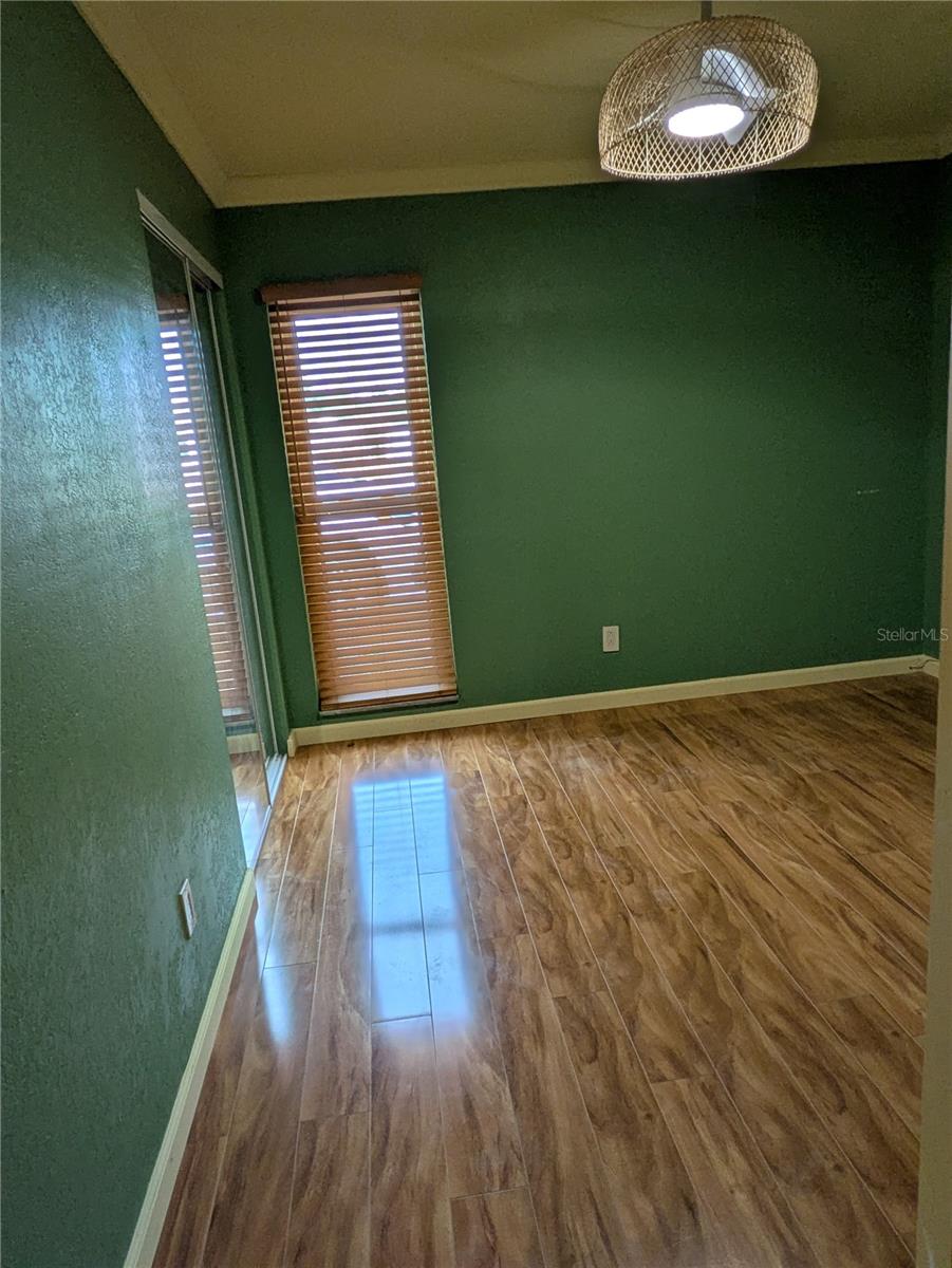 Image 14 of 30 For 5330 Kings Court