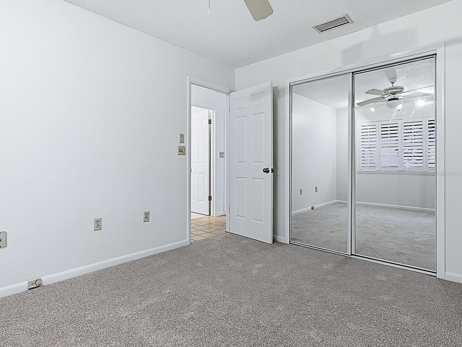 Image 16 of 40 For 104 Waterwood Drive