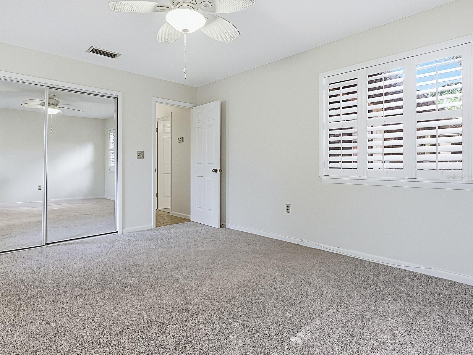 Image 18 of 40 For 104 Waterwood Drive