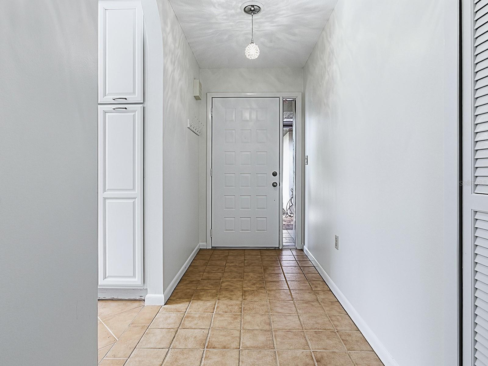 Image 2 of 40 For 104 Waterwood Drive