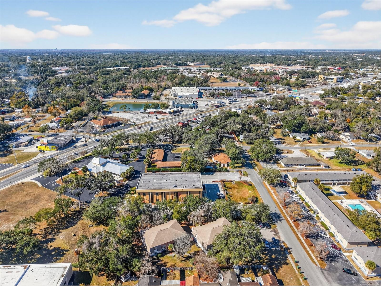 Image 17 of 25 For 643 Oak Terrace Drive B1,b2,b3,b