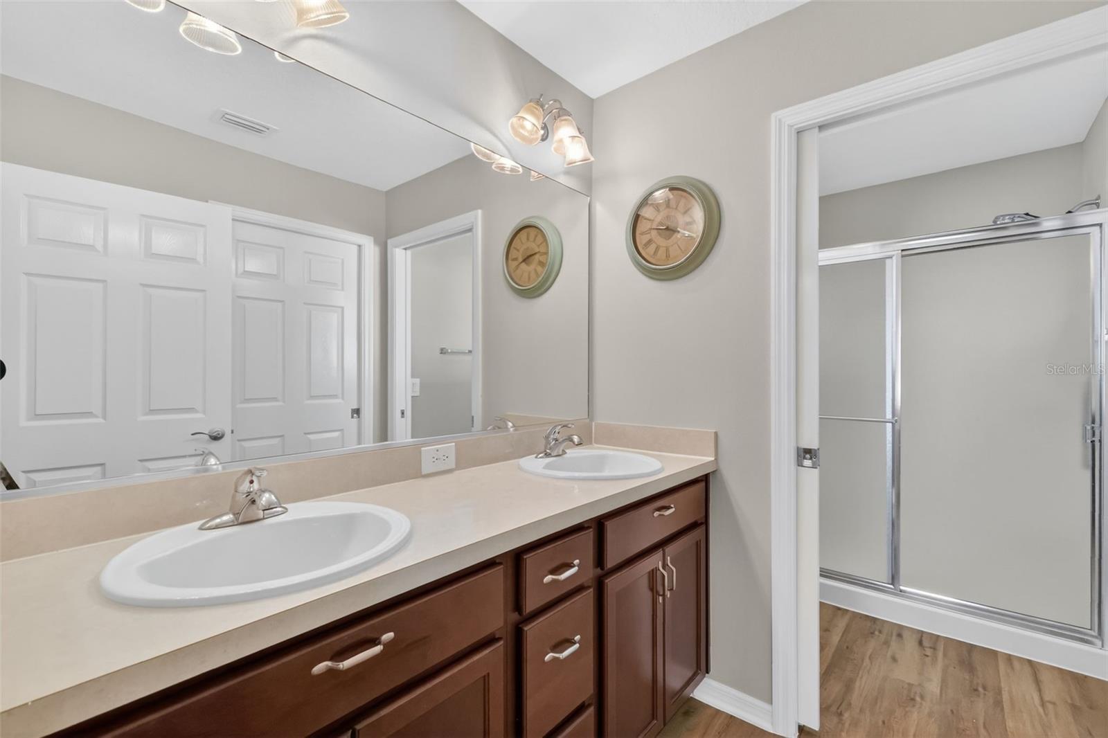 Image 16 of 32 For 3500 Countryside Path