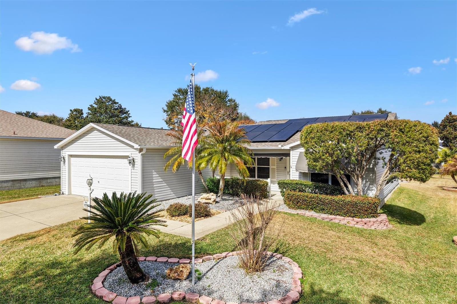 Image 2 of 39 For 9711 171st Argyll Street