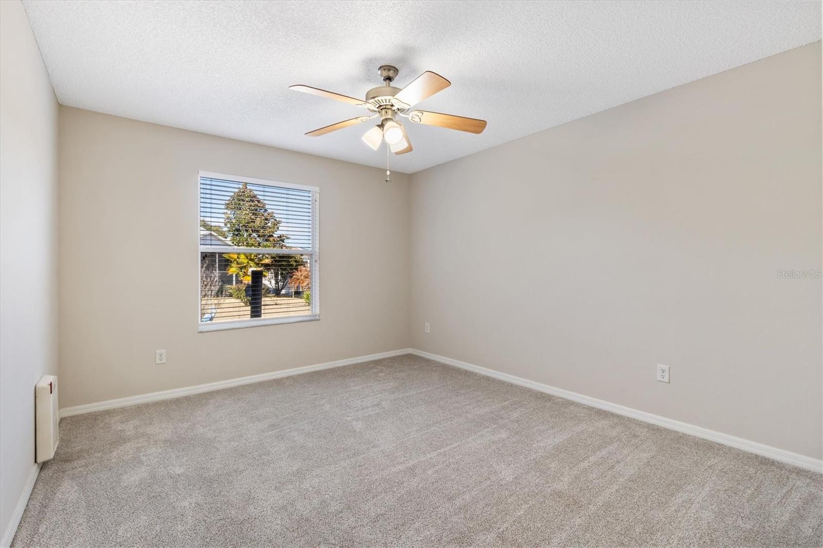 Image 22 of 39 For 9711 171st Argyll Street