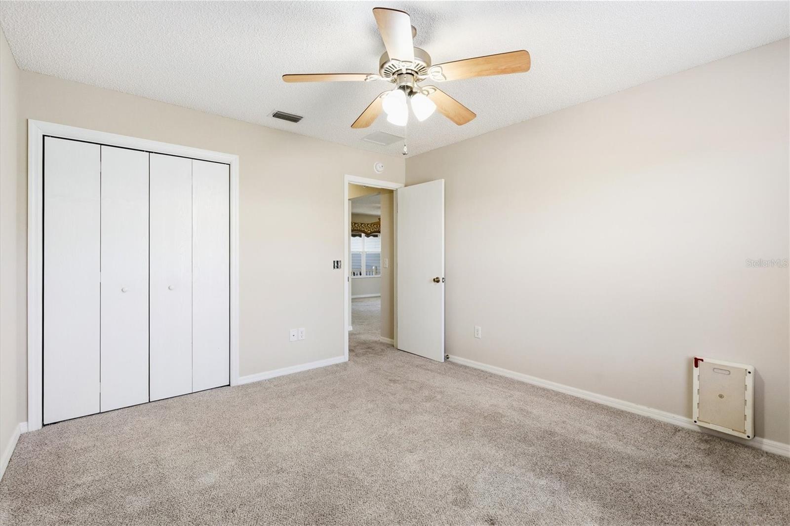 Image 23 of 39 For 9711 171st Argyll Street