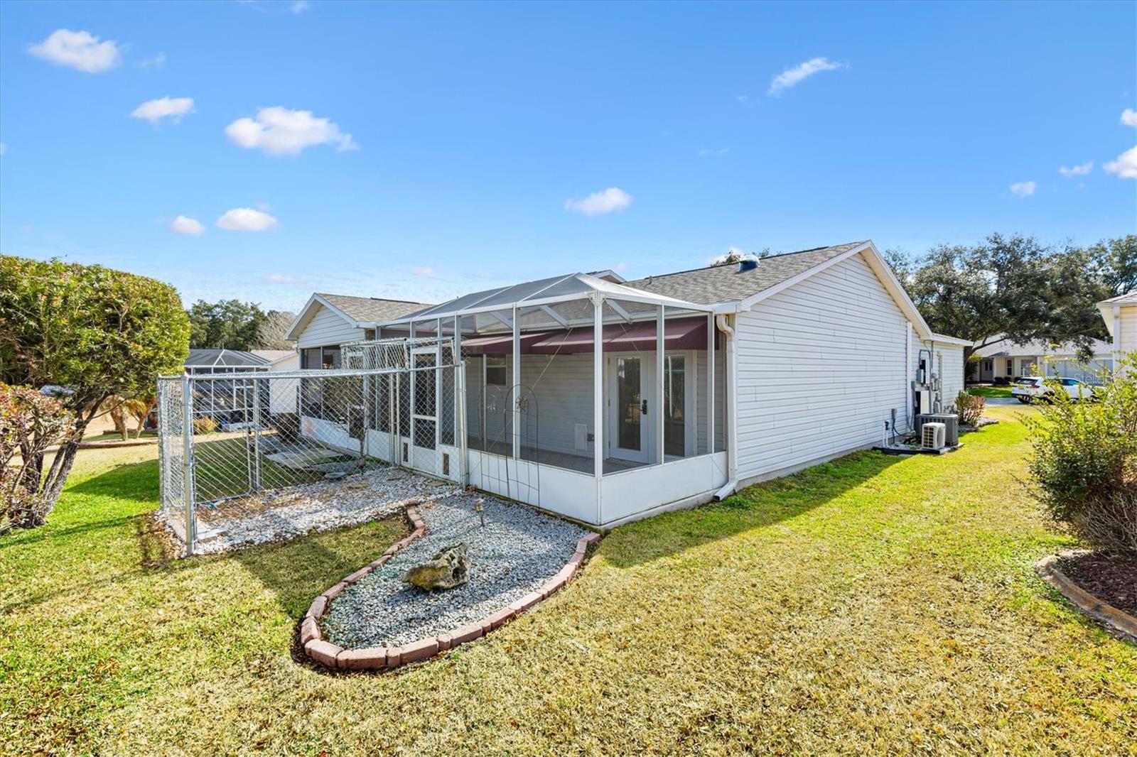 Image 31 of 39 For 9711 171st Argyll Street