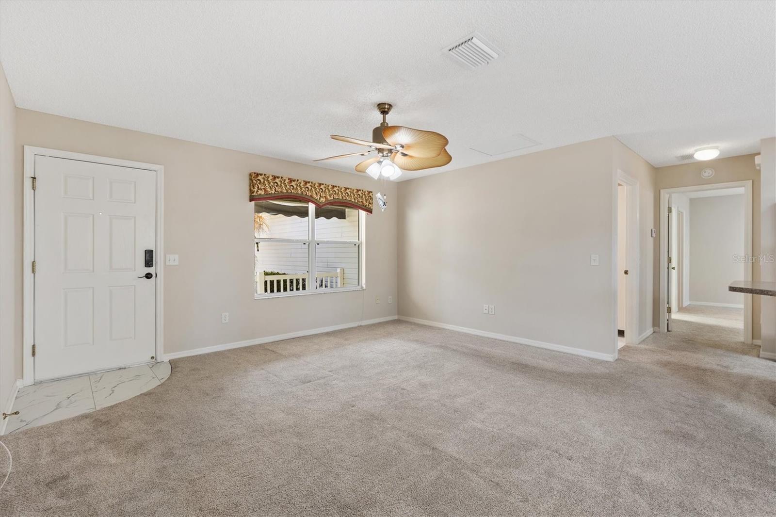 Image 7 of 39 For 9711 171st Argyll Street