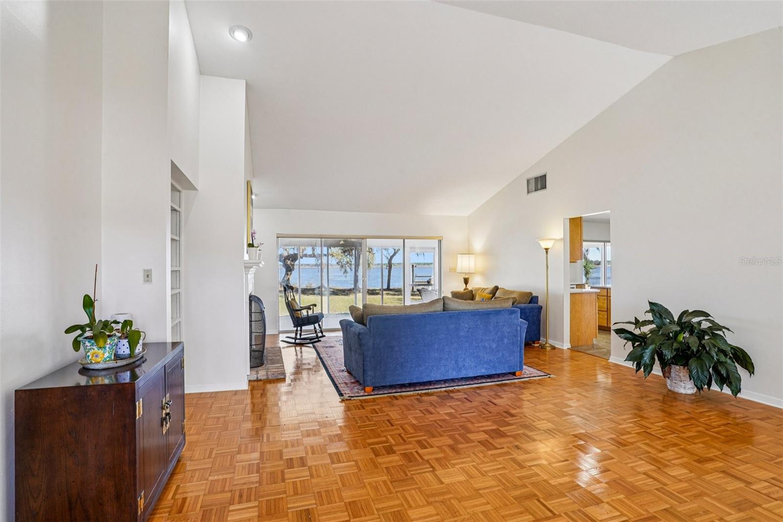 Image 10 of 78 For 37048 County Road 452