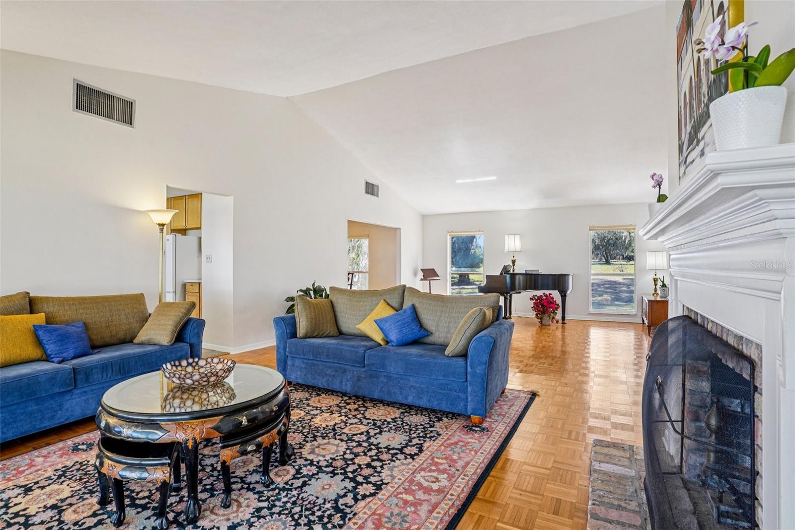 Image 12 of 78 For 37048 County Road 452