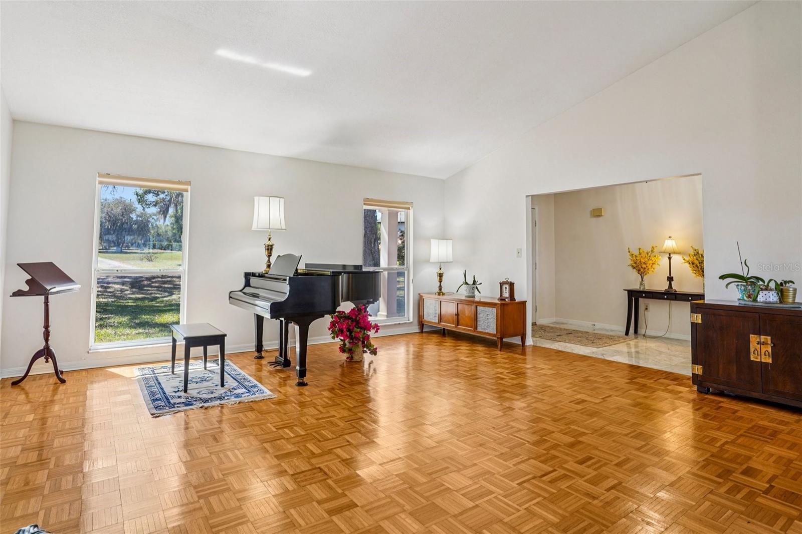 Image 15 of 78 For 37048 County Road 452