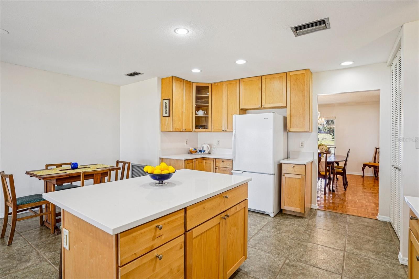 Image 20 of 78 For 37048 County Road 452