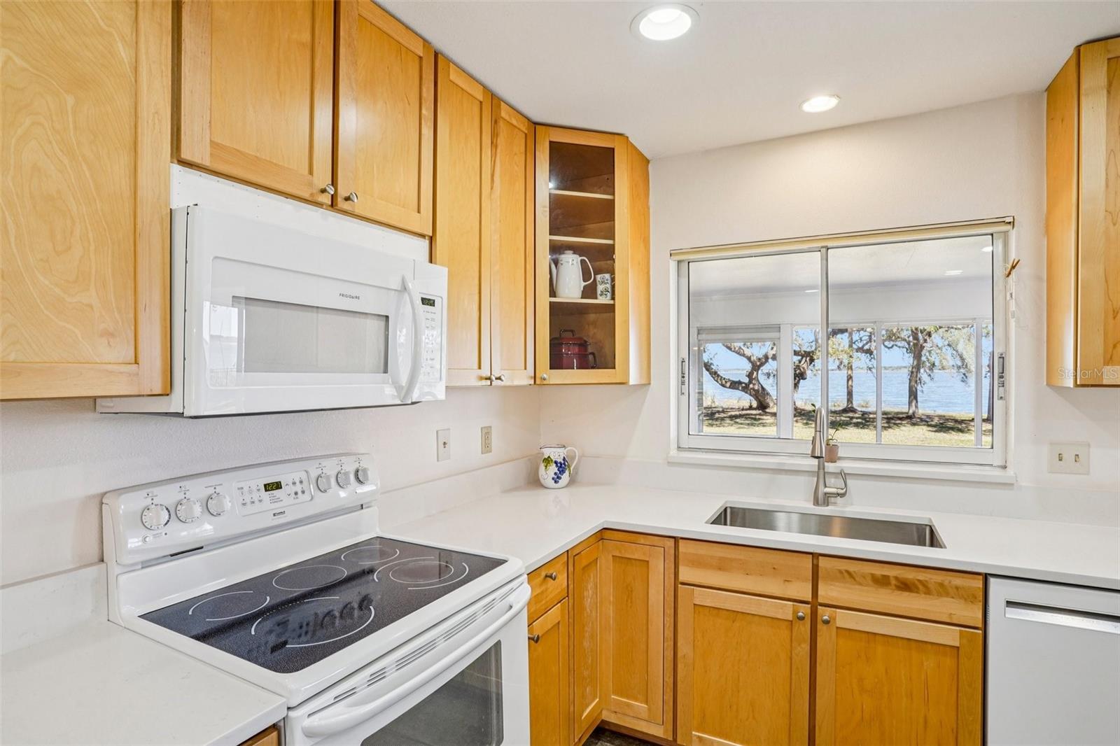 Image 21 of 78 For 37048 County Road 452