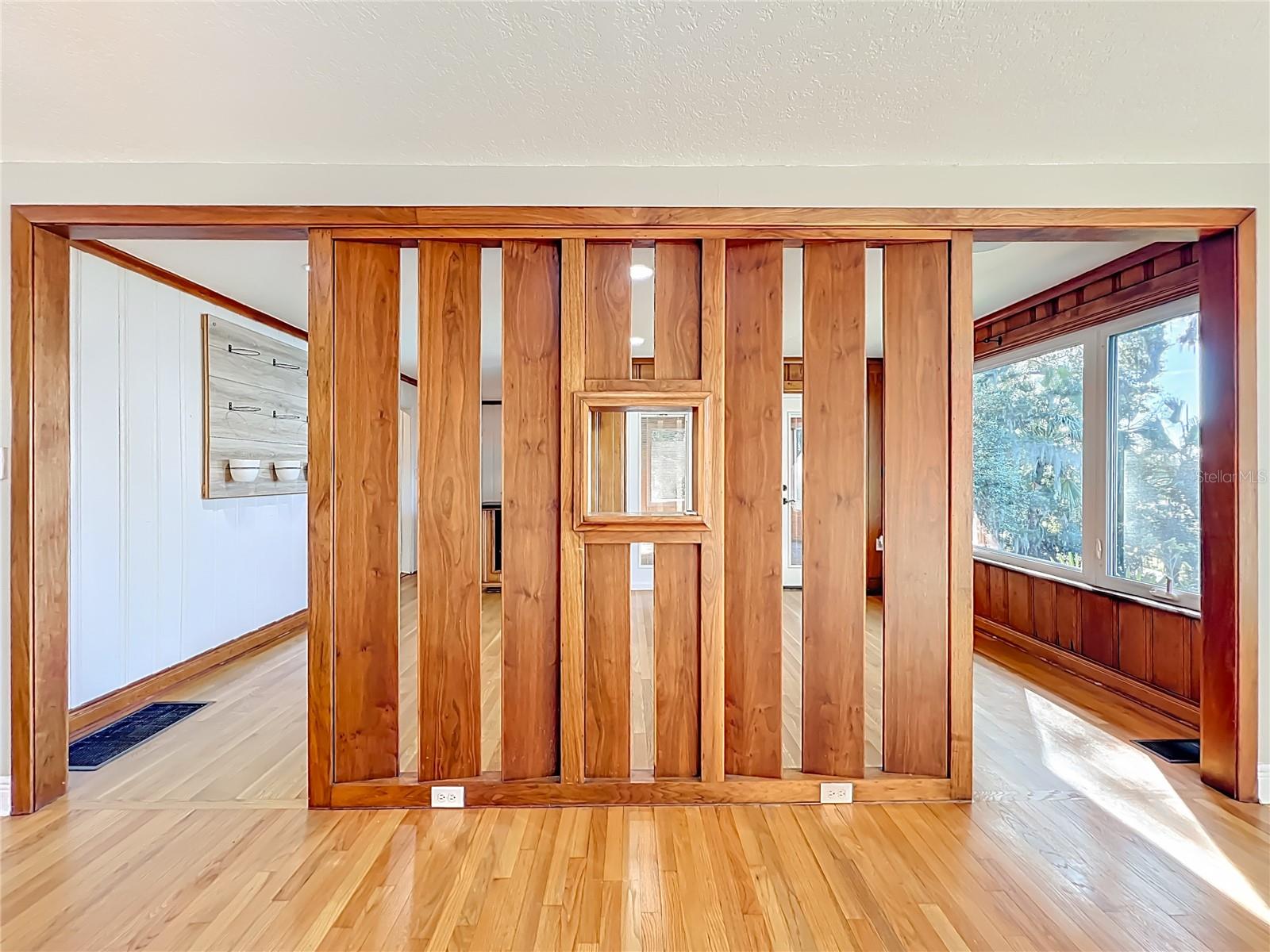 Image 11 of 70 For 2400 Topping Place