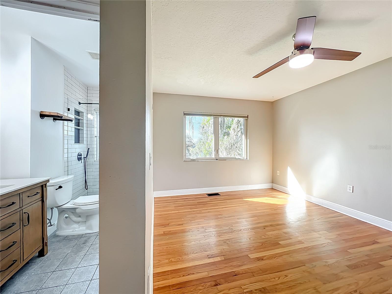 Image 38 of 70 For 2400 Topping Place