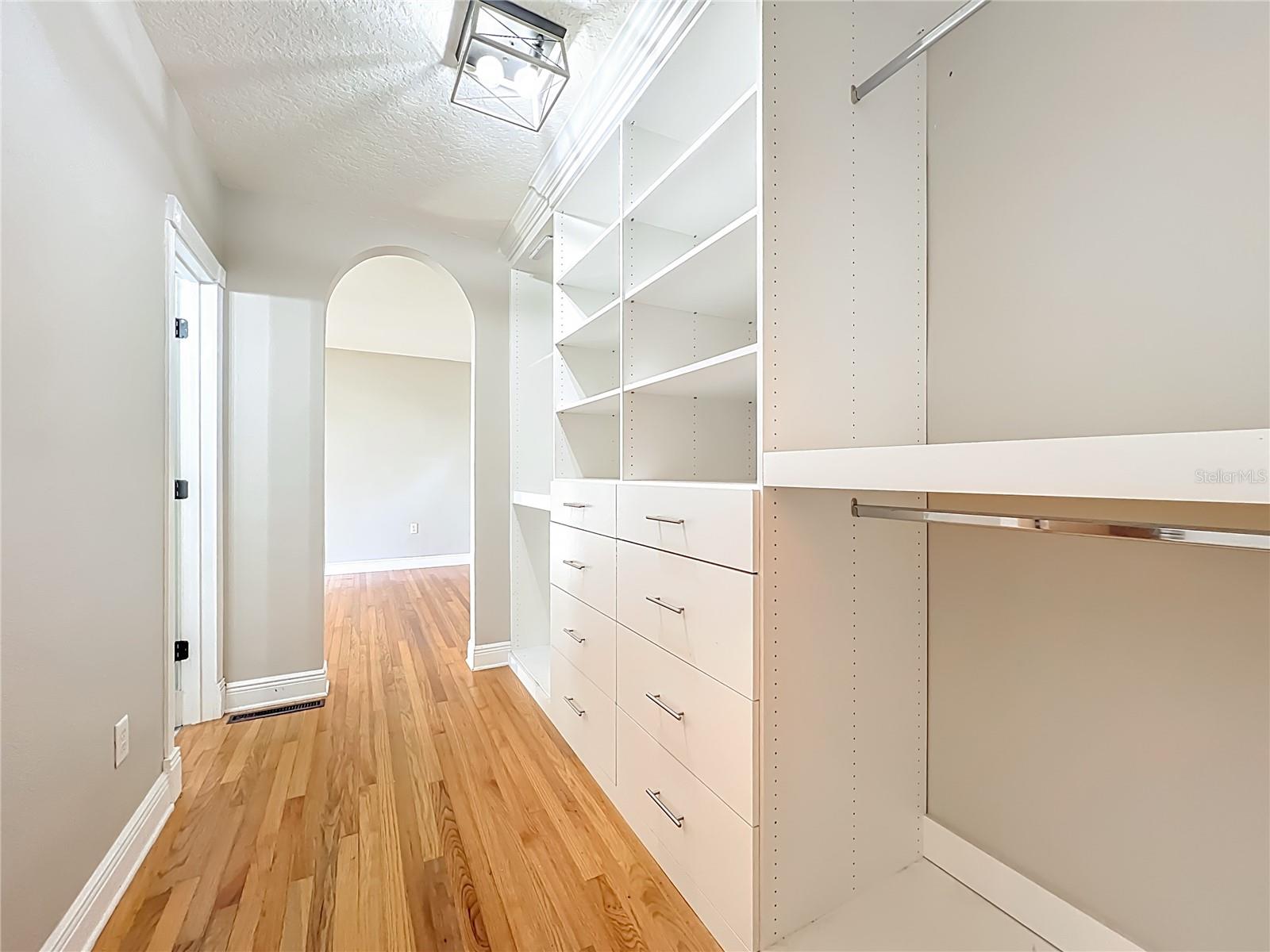 Image 43 of 70 For 2400 Topping Place