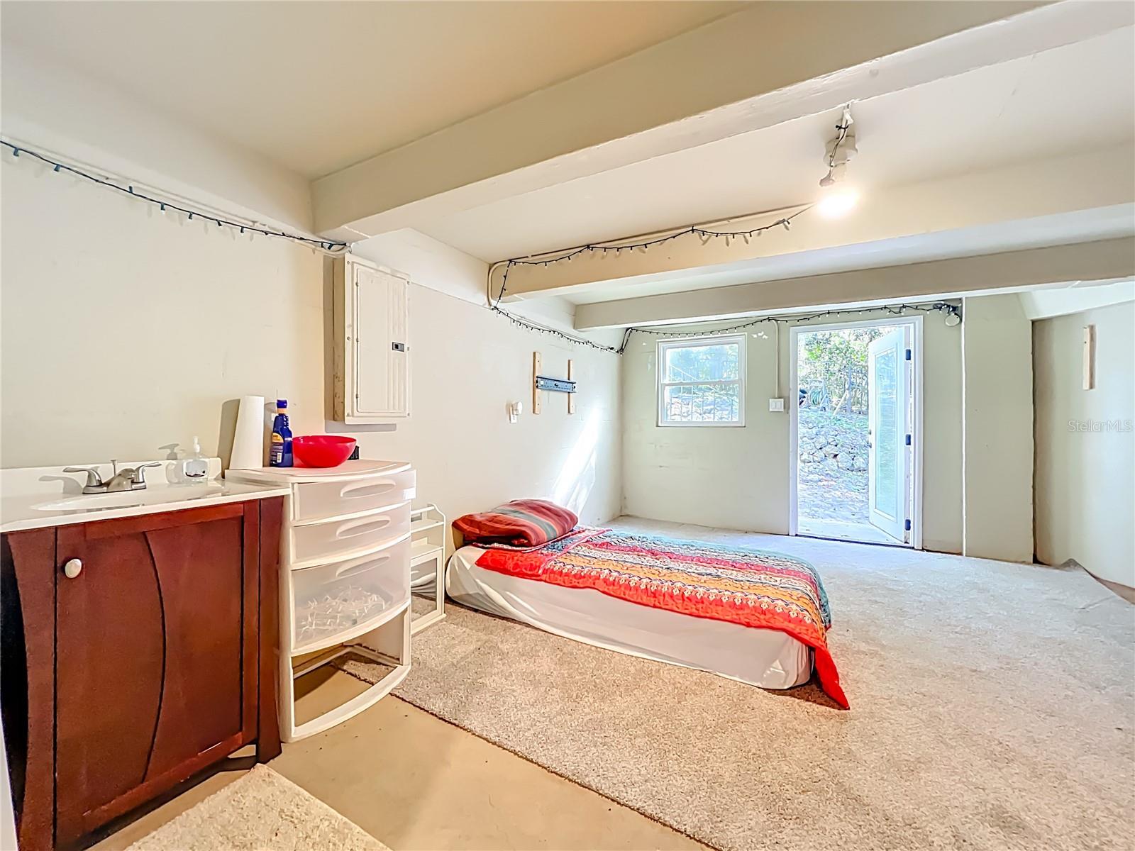 Image 44 of 70 For 2400 Topping Place