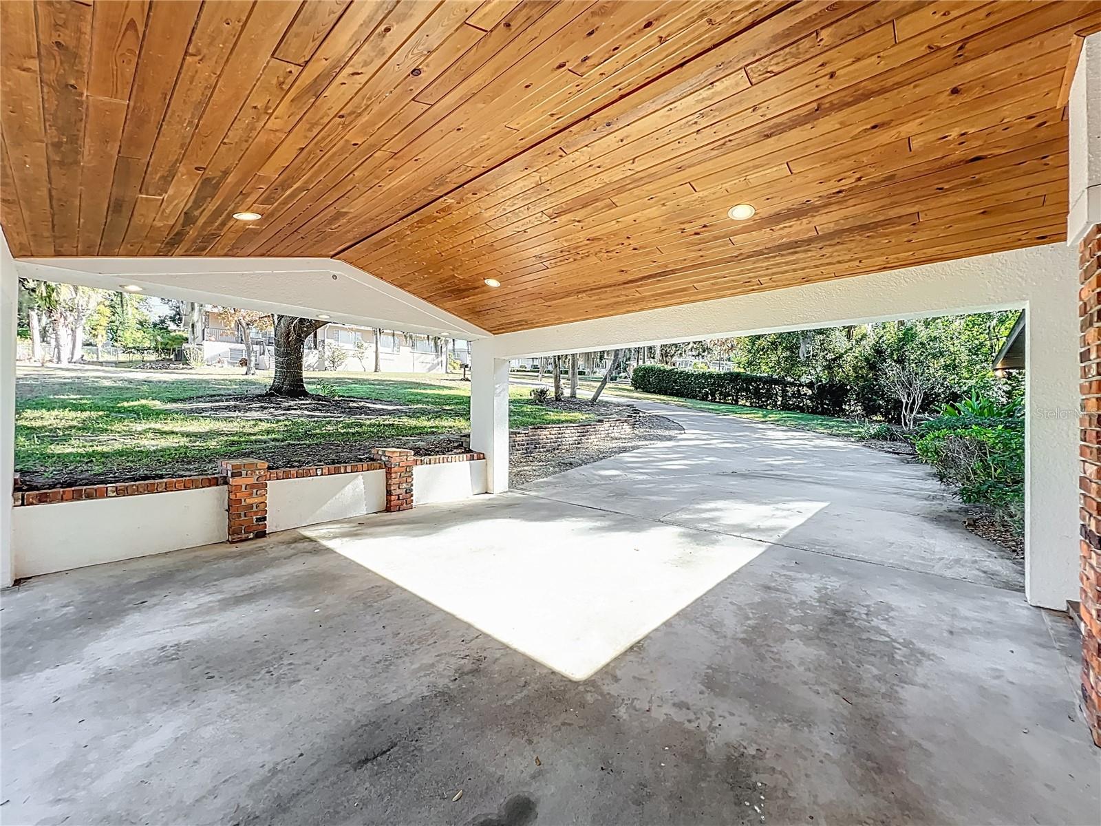 Image 51 of 70 For 2400 Topping Place