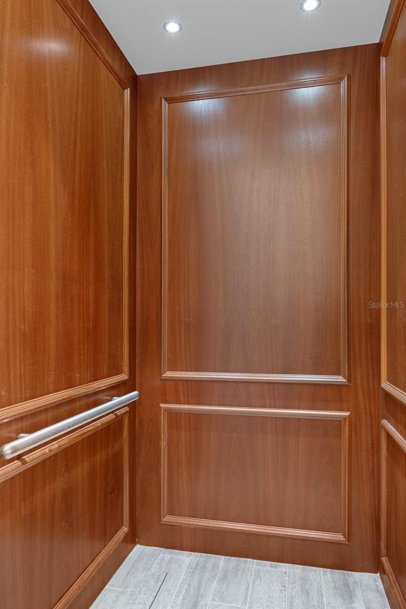 Image 15 of 67 For 2235 Kings Cove Point