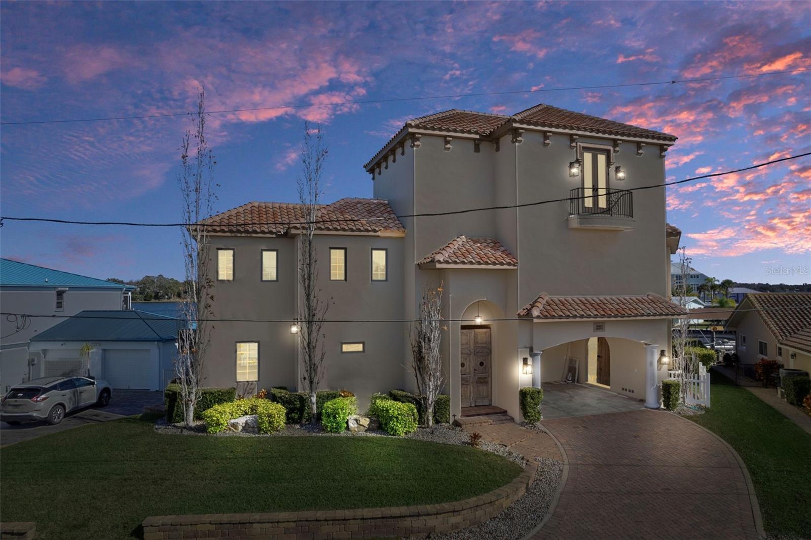 Image 2 of 67 For 2235 Kings Cove Point