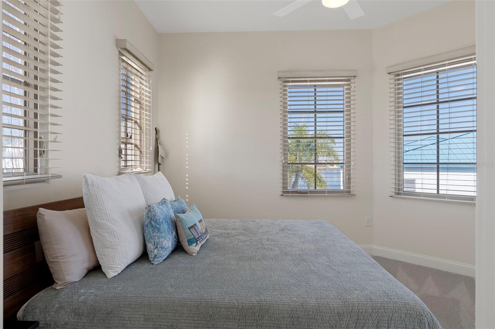 Image 31 of 67 For 2235 Kings Cove Point