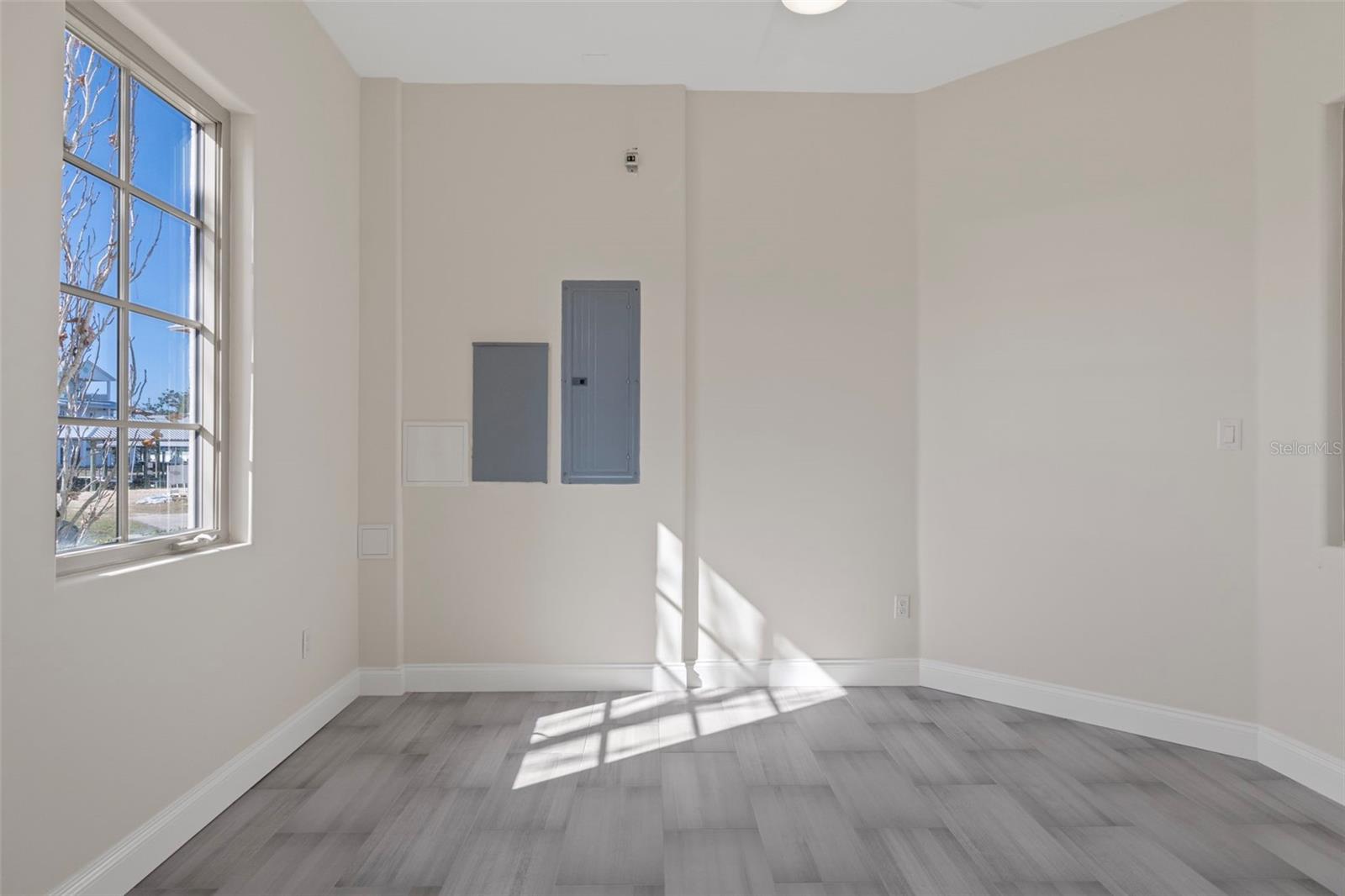 Image 59 of 67 For 2235 Kings Cove Point