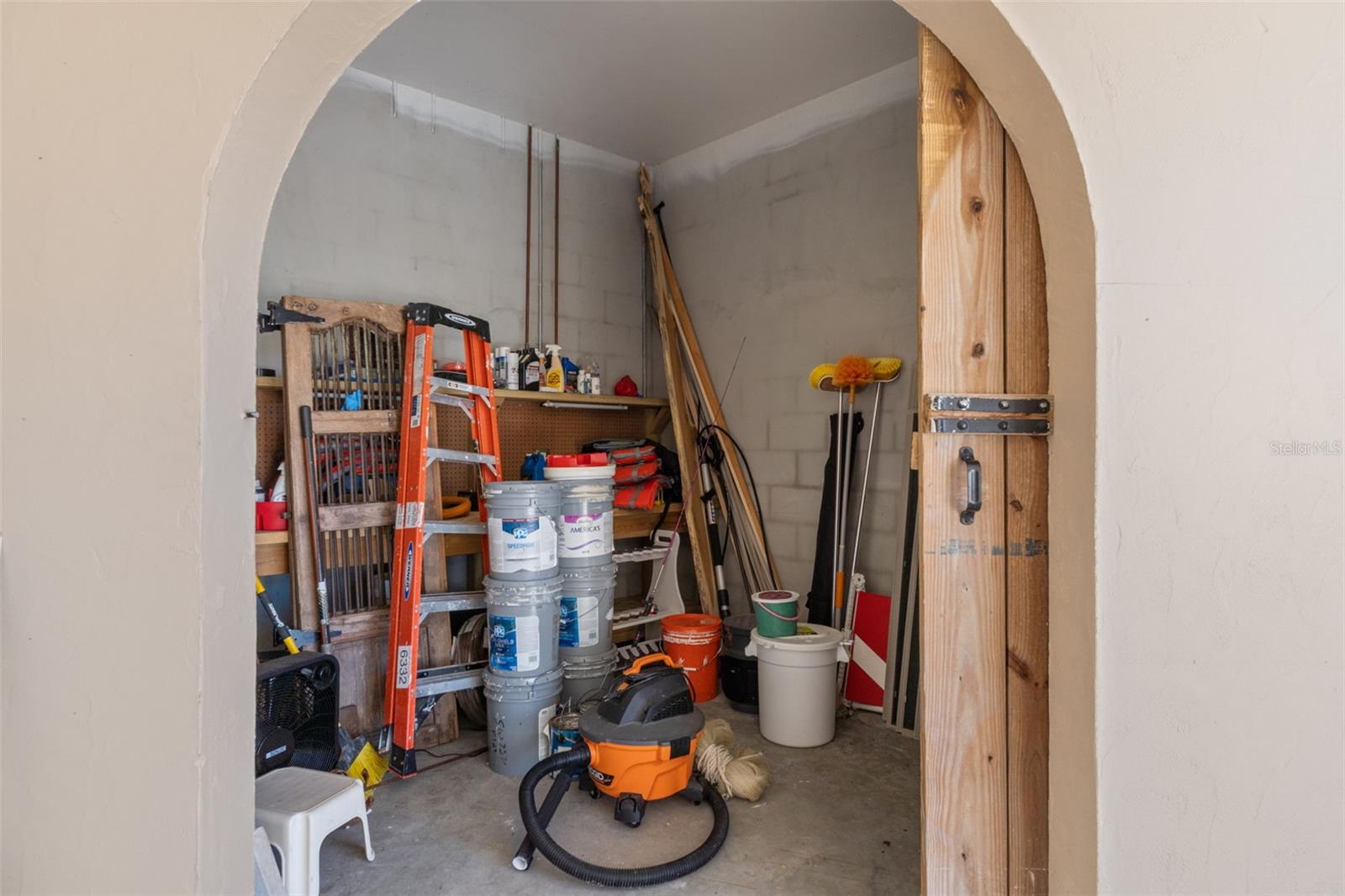 Image 62 of 67 For 2235 Kings Cove Point