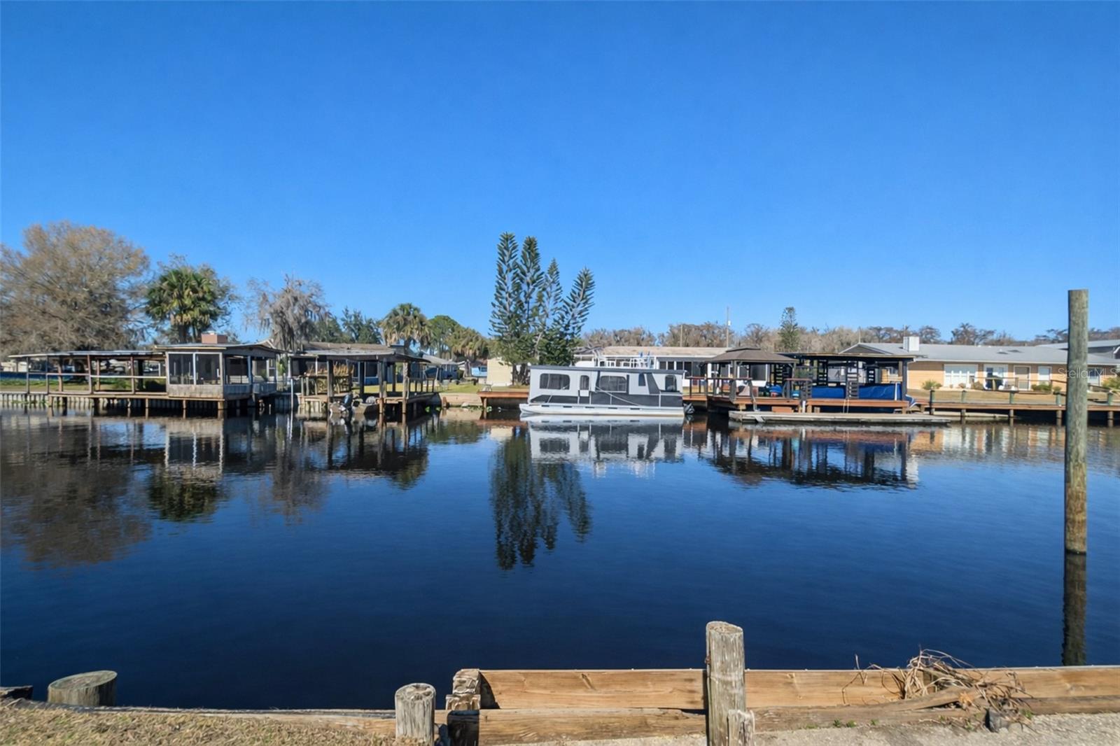 Image 4 of 18 For 1636 Juno Trail