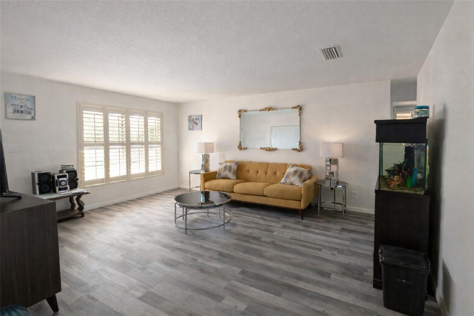 Image 7 of 18 For 1636 Juno Trail