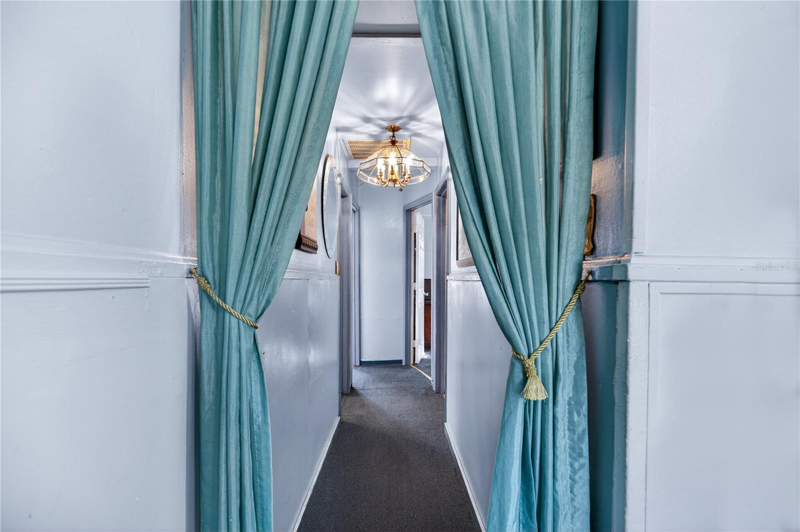 Image 18 of 33 For 31302 Orange Street