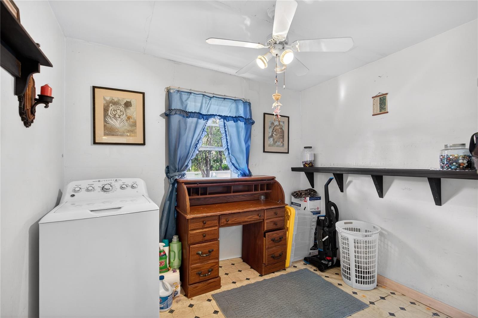 Image 22 of 33 For 31302 Orange Street