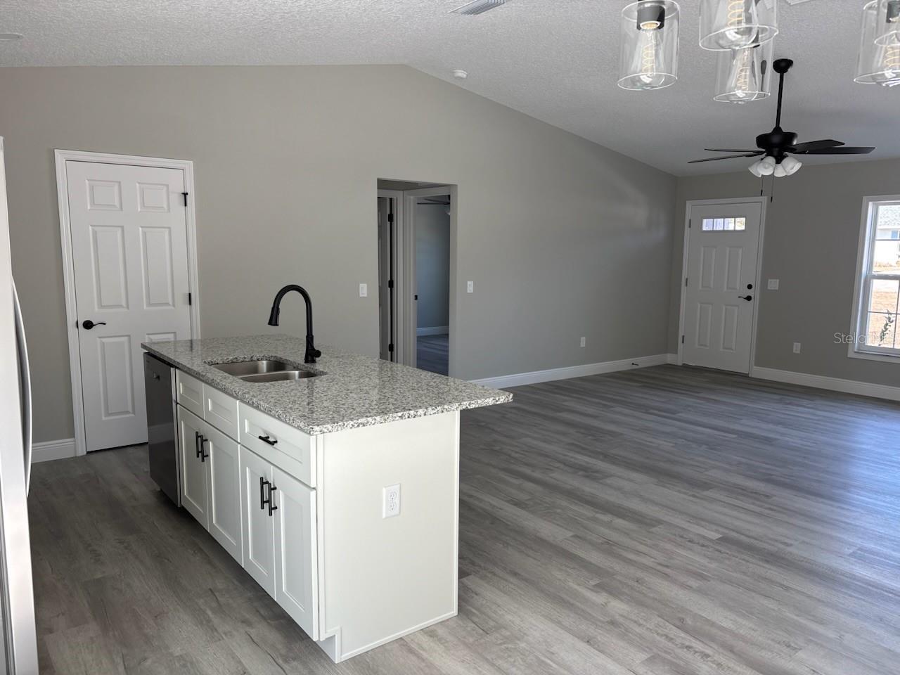 Image 15 of 29 For 2420 Menores Drive