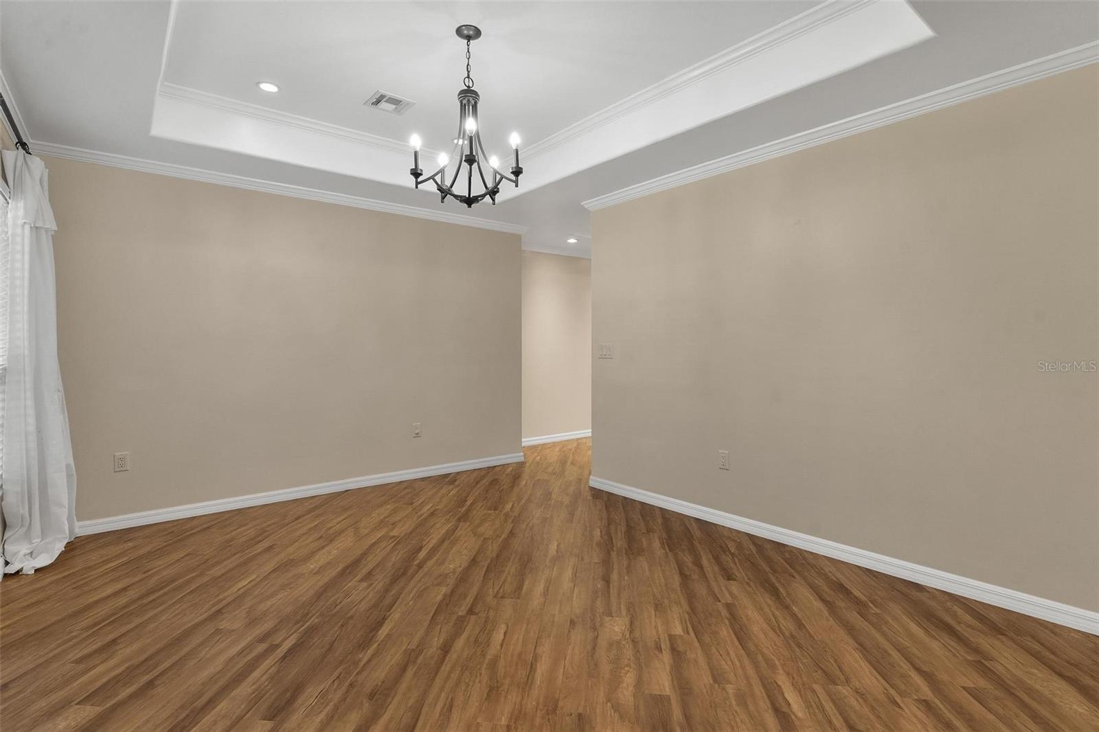 Image 10 of 94 For 5411 Magnolia Ridge Road