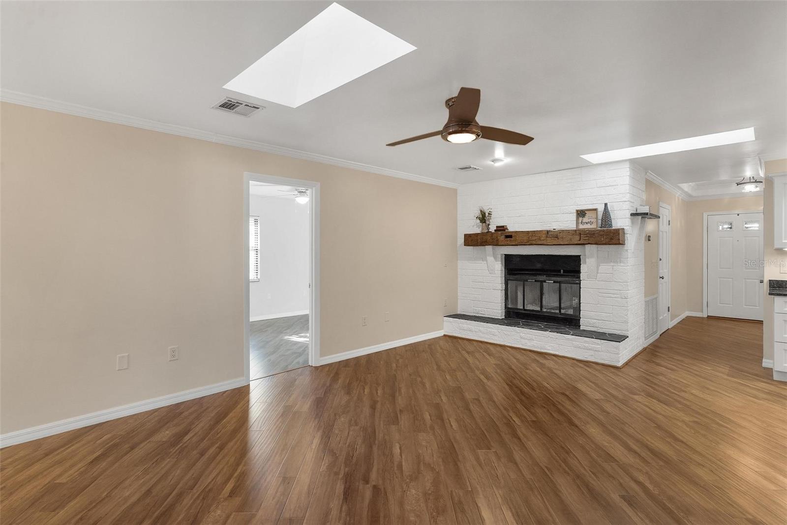 Image 14 of 94 For 5411 Magnolia Ridge Road