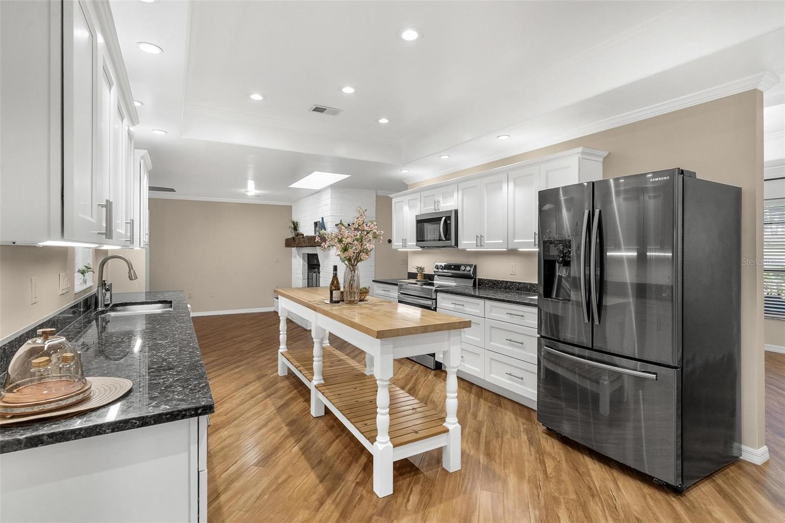 Image 23 of 94 For 5411 Magnolia Ridge Road